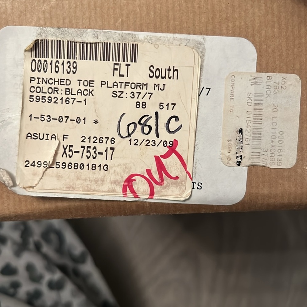 💥PRICE DROP💥Authentic♥️Christian Louboutins🖤EUC Pinched Toe Platform - Picture 7 of 16